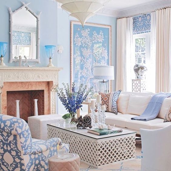 Chinoiserie Chic: The Blue and White Living Room