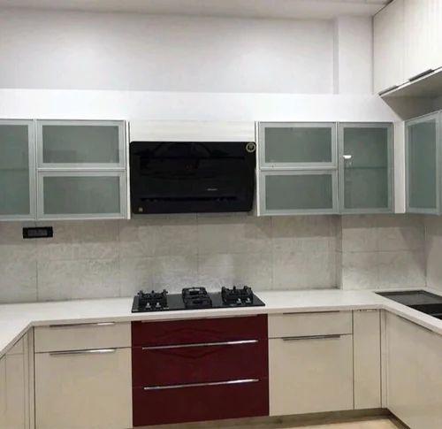 U Shaped Modular Kitchen Design at ₹ 1800/sq ft in Hyderabad