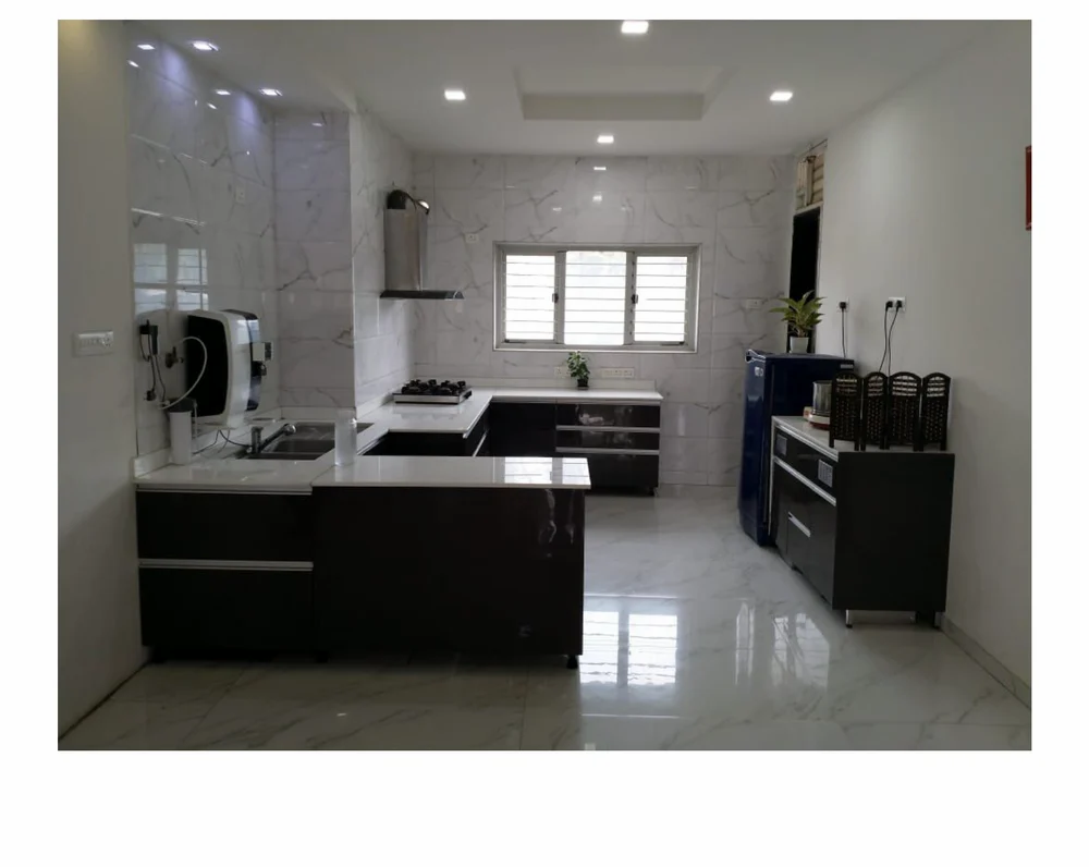 Modern Wooden U Shaped Modular Kitchen Design at ₹ 900/sq ft in Vasai ...