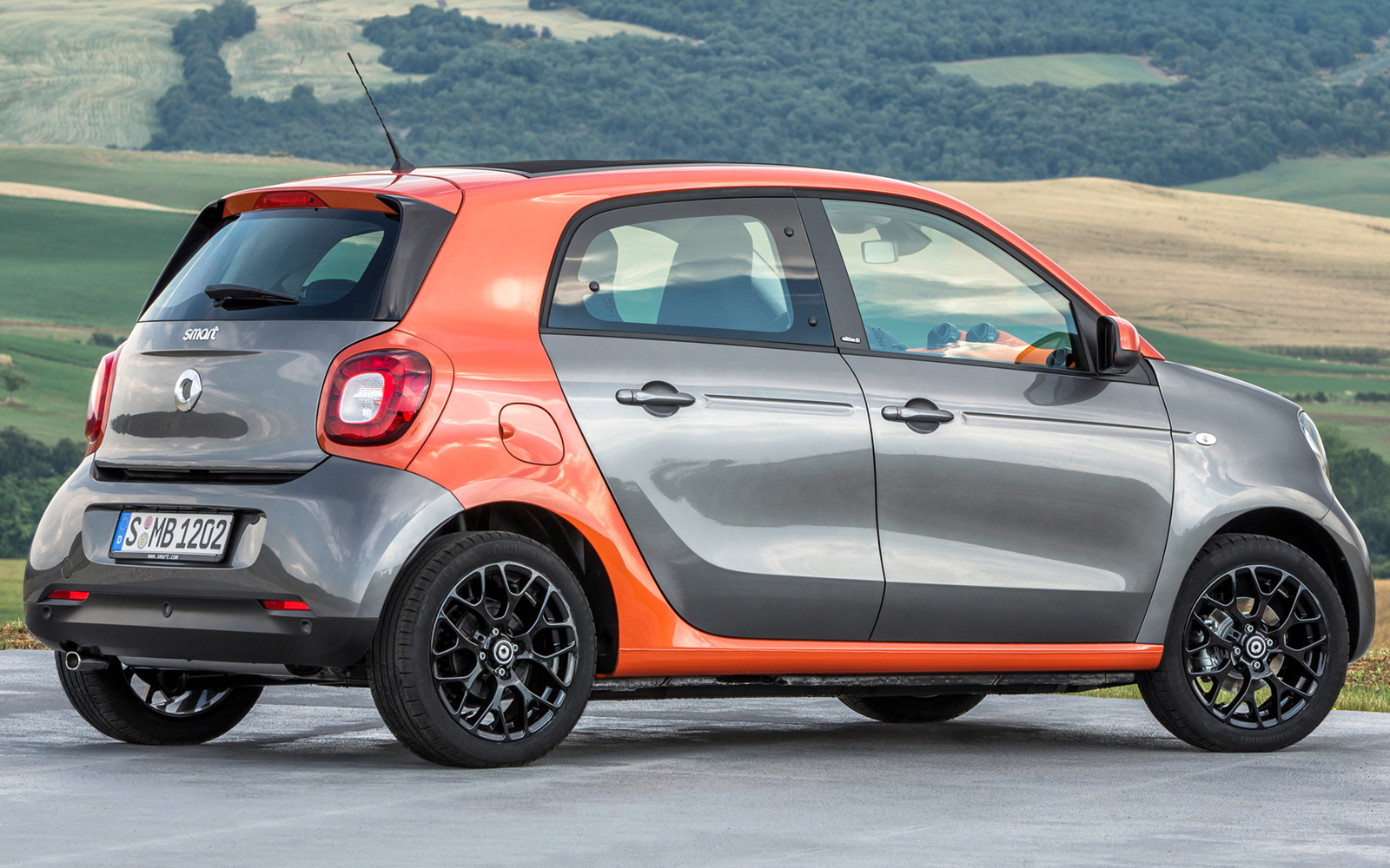 Smart Forfour (2025) цена и характеристики, фотографии и обзор