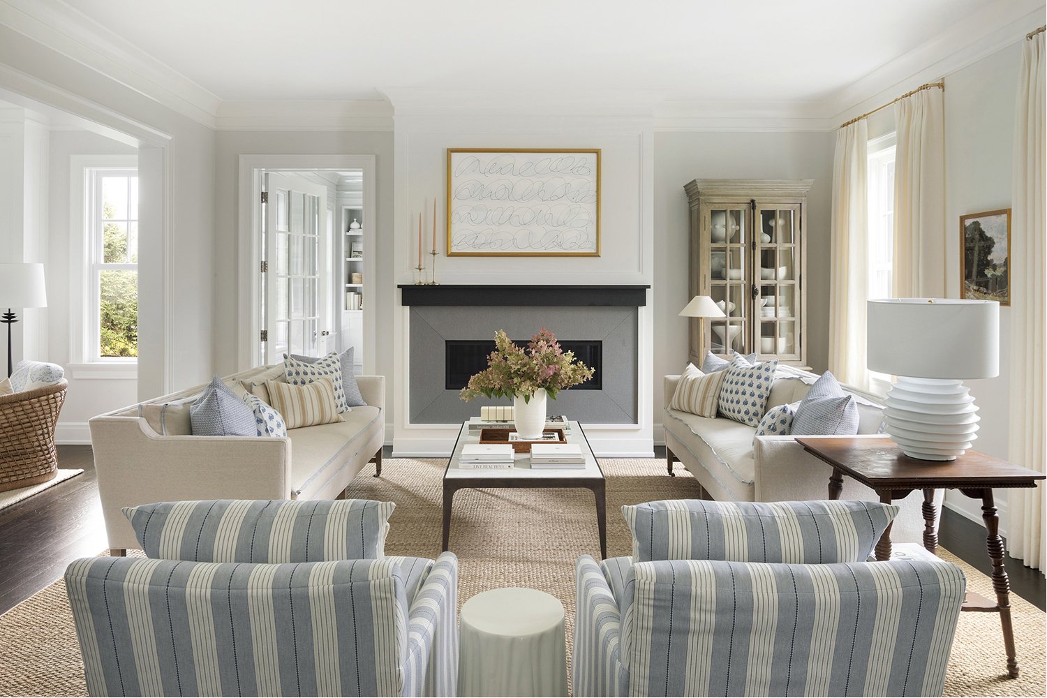 30 Coastal Living Room Ideas for a Modern Beach Home