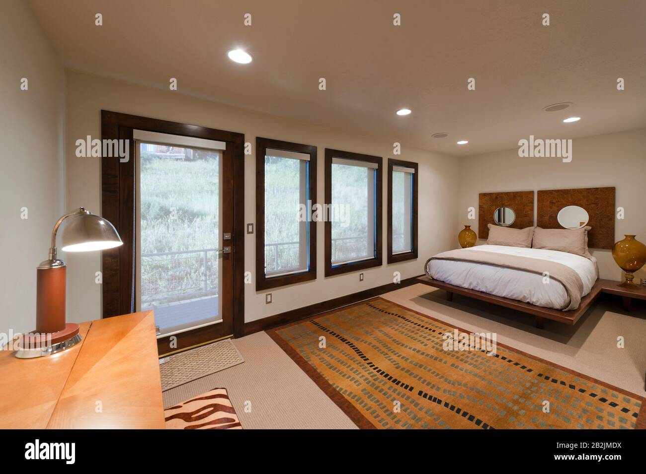 Bedroom of a luxury mansion Stock Photo - Alamy