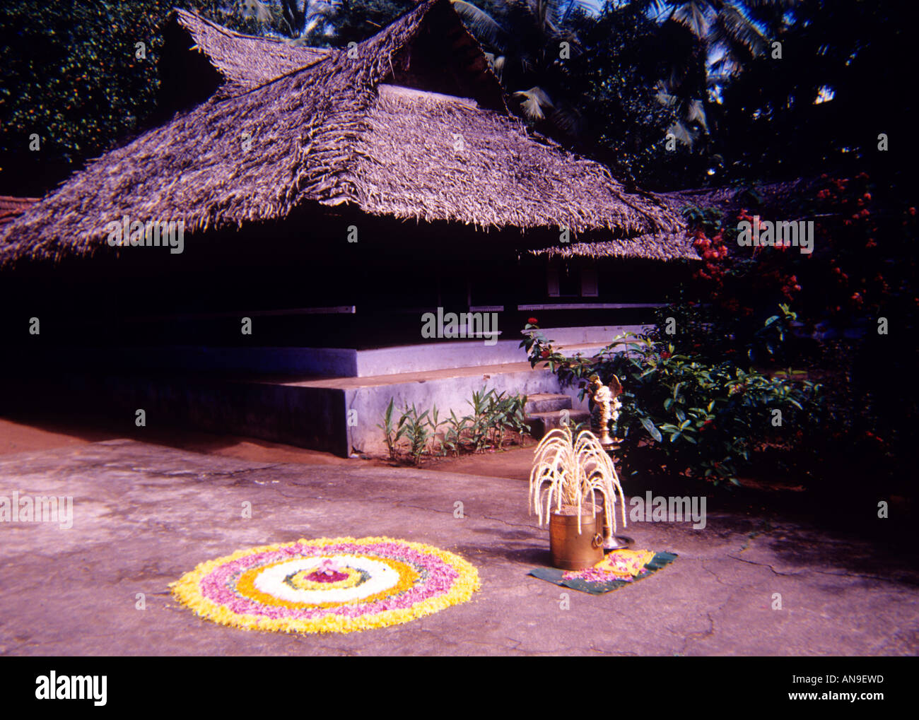 A TRADITIONAL HOME IN KERALA Stock Photo - Alamy