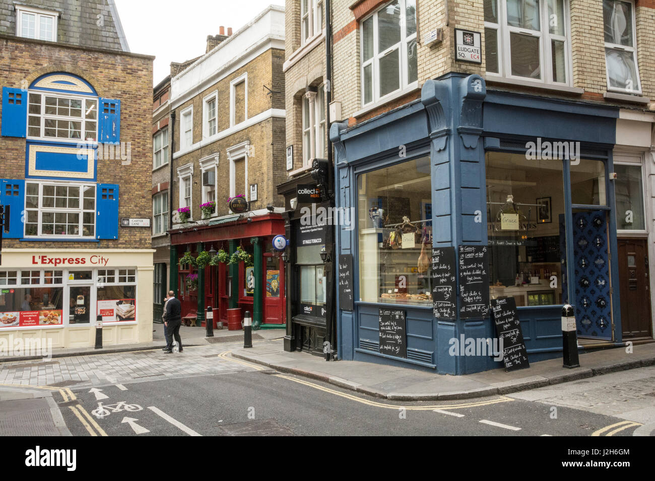 Small business in streets hi-res stock photography and images - Alamy