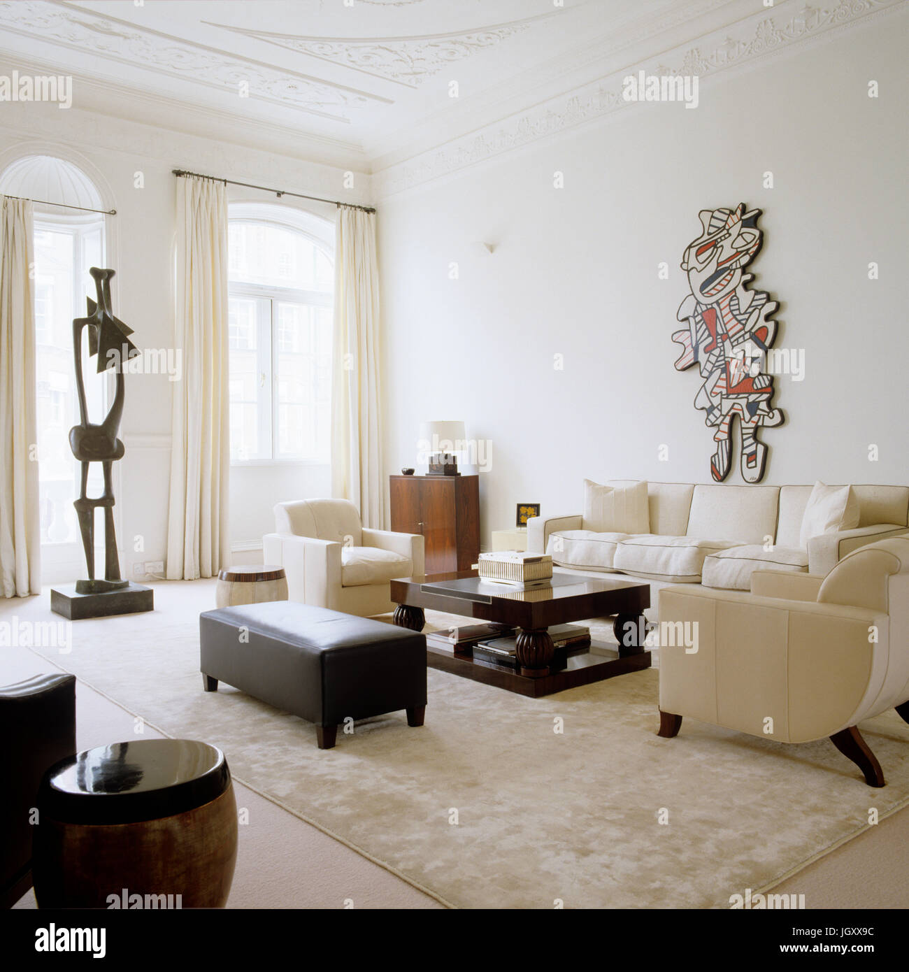 Minimalist style living room Stock Photo - Alamy