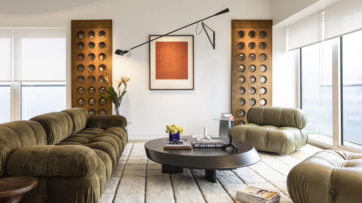 One small living room layout interior designers swear by, and one they ...