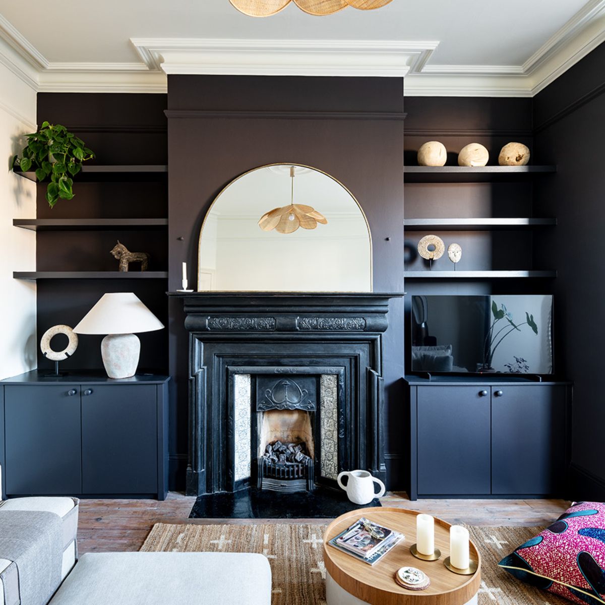Built-in shelves gave this living room a spacious transformation ...