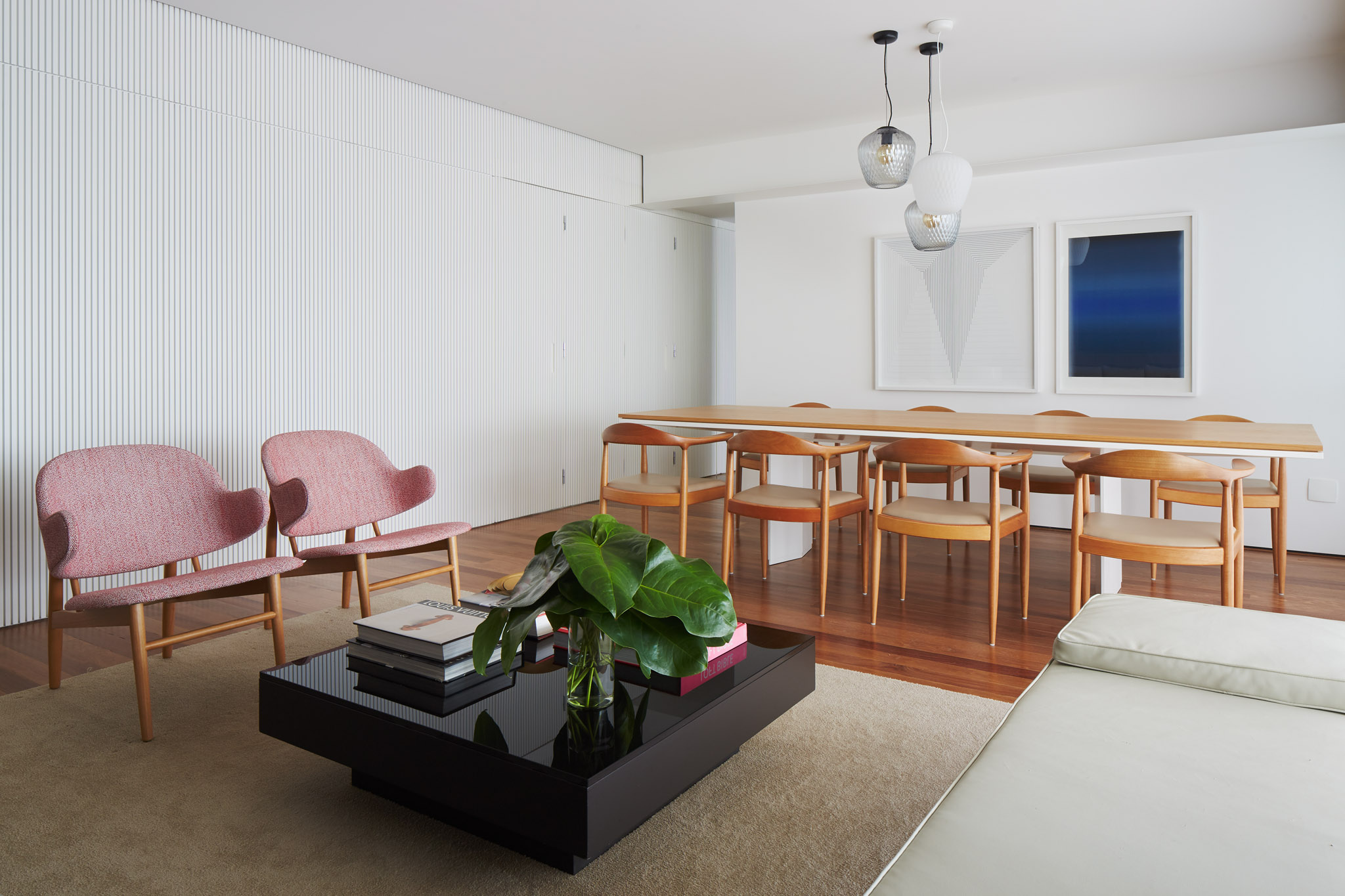 One small living room layout interior designers swear by, and one they ...