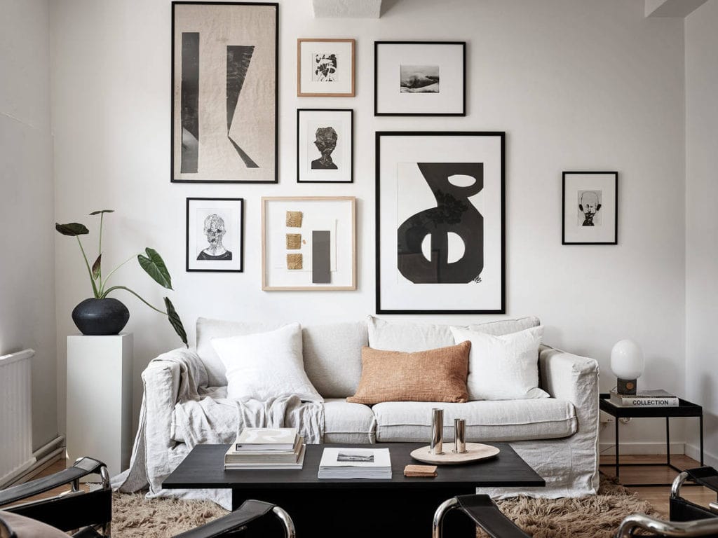 Living room with black accents - COCO LAPINE DESIGNCOCO LAPINE DESIGN