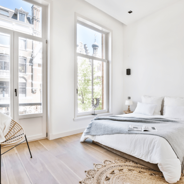 6 Simple Ways To Start Living Like A Minimalist | Coffee Addict Mama