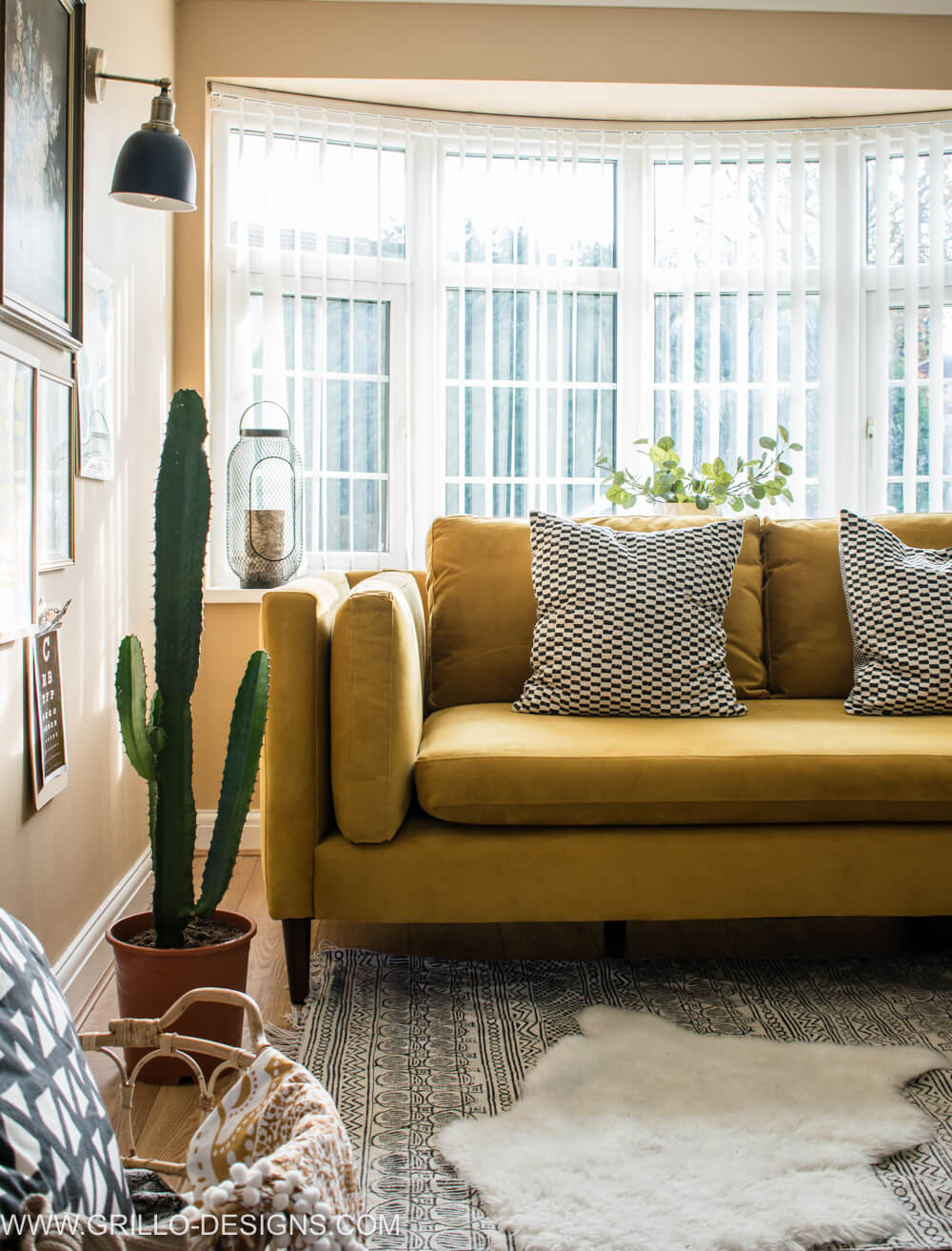 Video Tour of a Multi-functional Living Room • Grillo Designs