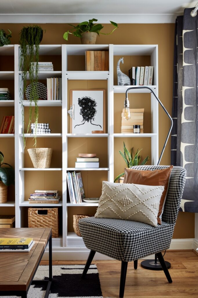 Video Tour of a Multi-functional Living Room • Grillo Designs