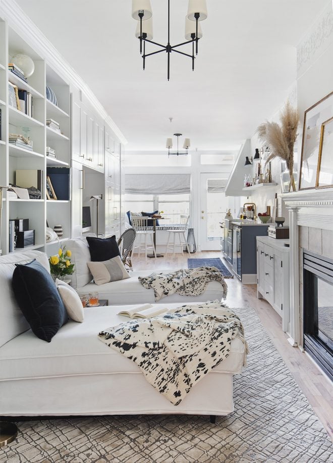 16 Designer Small Living Room Ideas With TV | Havenly Blog | Havenly ...