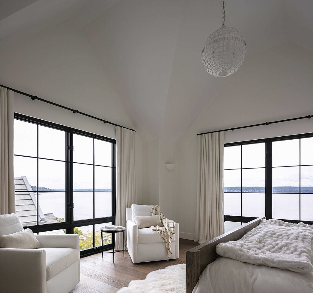 Laurelhurst Contemporary: A Traditional Home with a Modern Twist ...