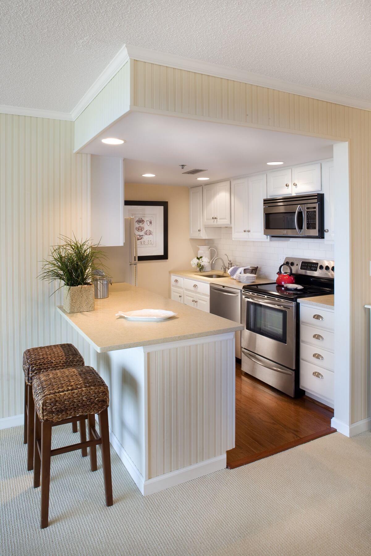 30 Best Small Kitchen Decor and Design Ideas for 2021