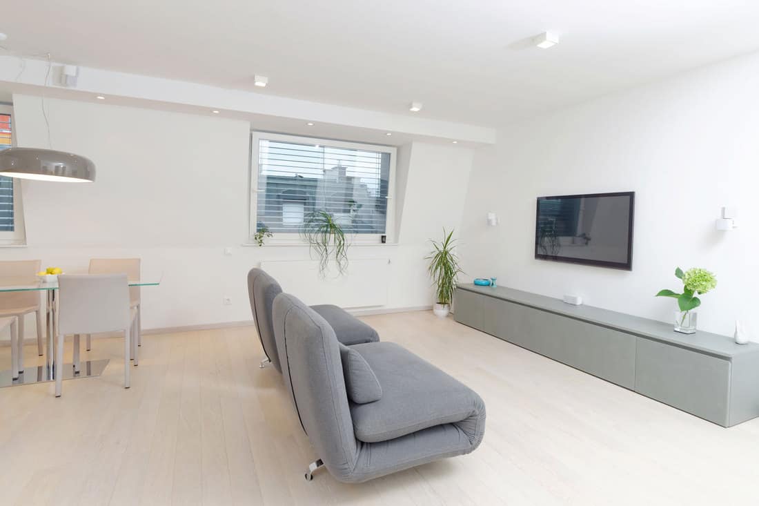 9 Small Living Room Layouts With TV