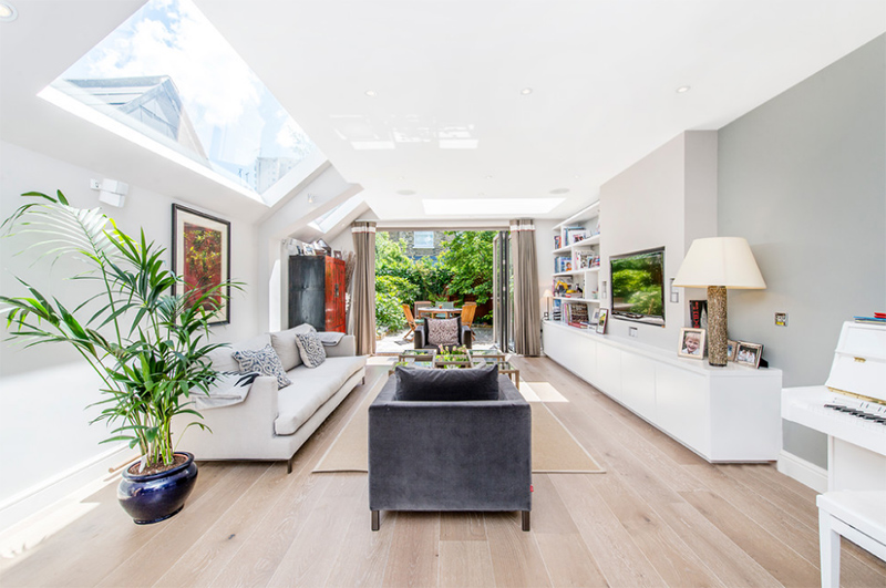 20 Skylights for a Bright Living Room | Home Design Lover