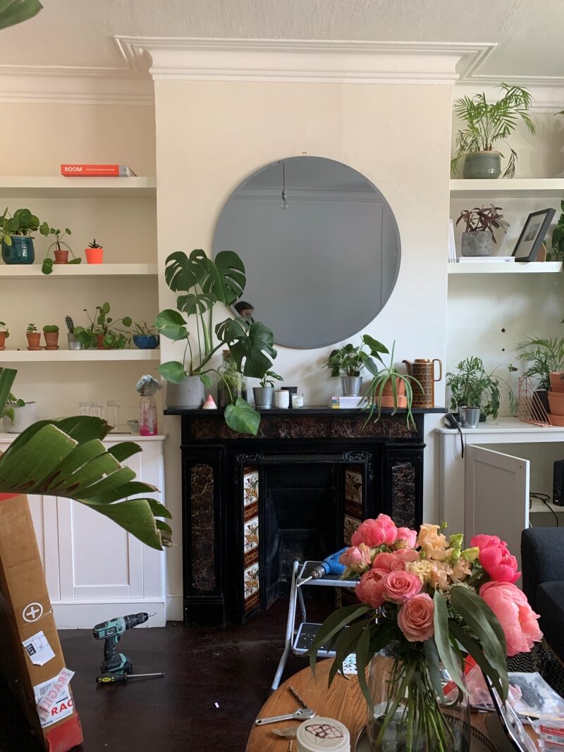 ROOM TOUR: A Dark and Dramatic Living Room in London - How I Rent