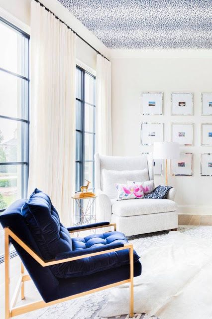 28 Bold Ceiling Decor Ideas That Completely Change The Space - Shelterness