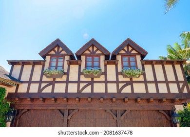 108 California craftsman house Images, Stock Photos & Vectors ...
