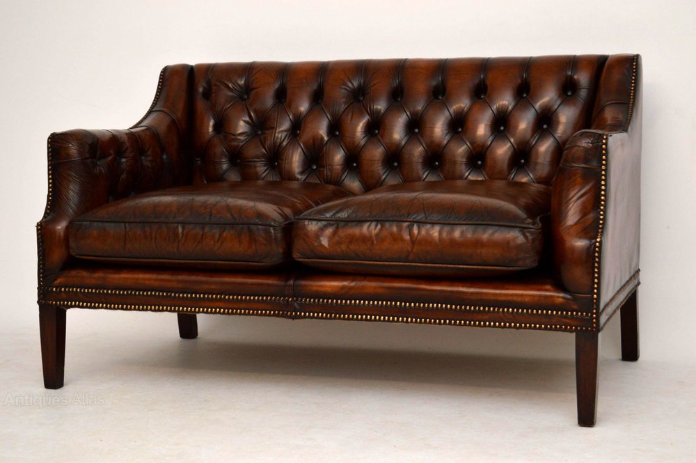 Antique Deep Buttoned Leather Sofa - Antiques Atlas