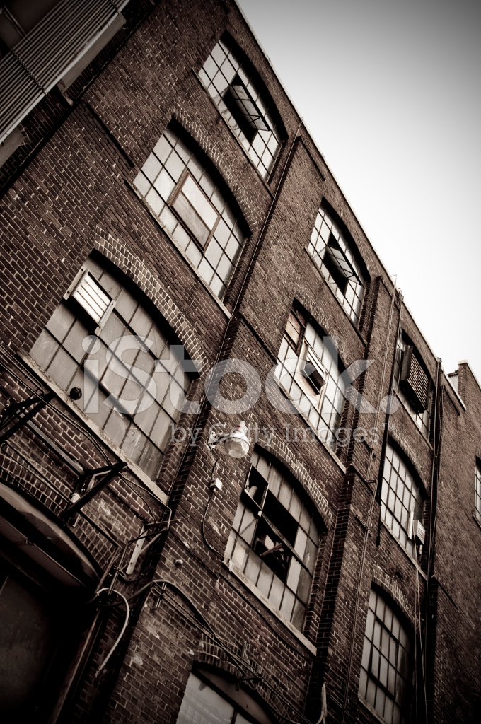 Grunge Urban Building stock photos - FreeImages.com