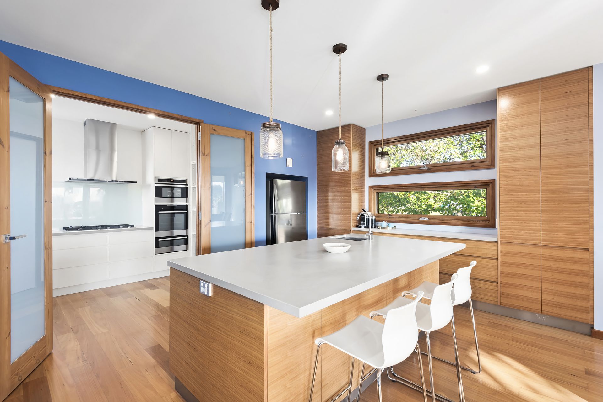 Kingfisher Beach House - Hunters Real Estate Holidays