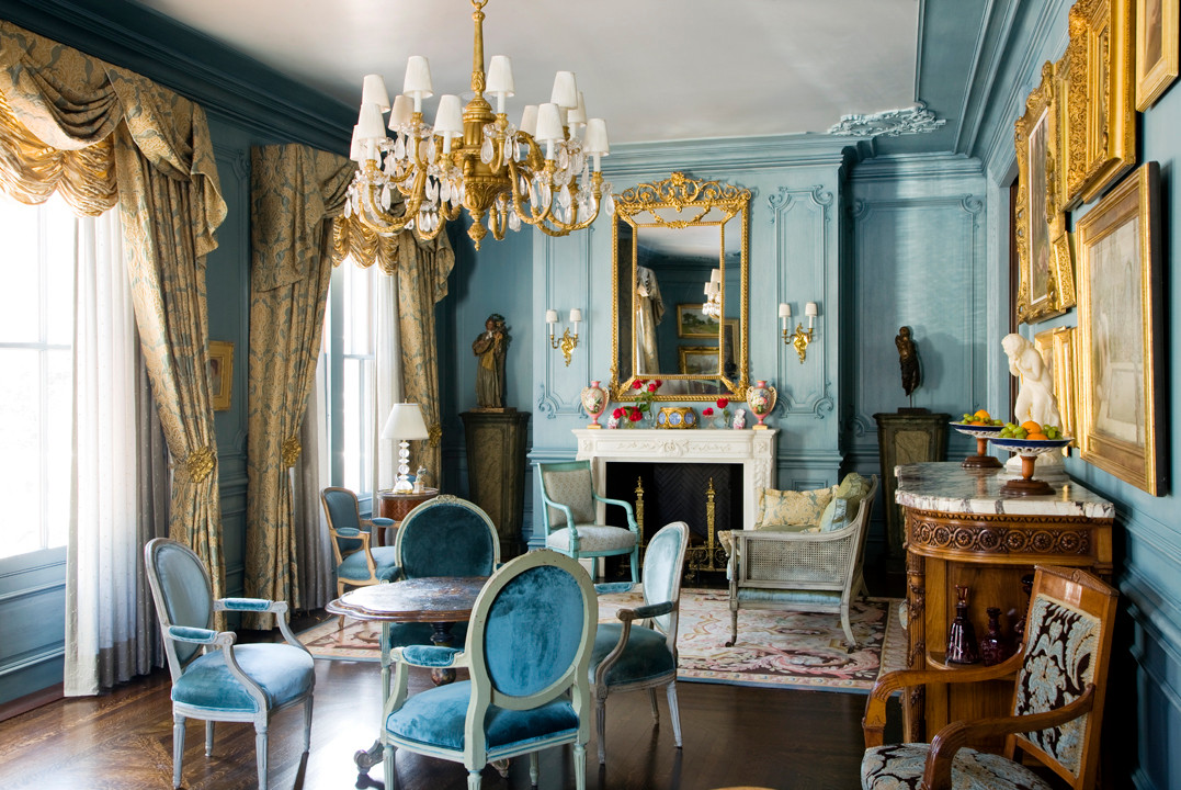 13 Stunning Ideas to Turn Your Blue and Gold Living Room into the ...
