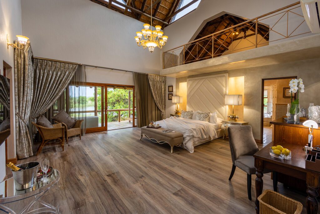 Welcome - Kingfisher Villa Suites