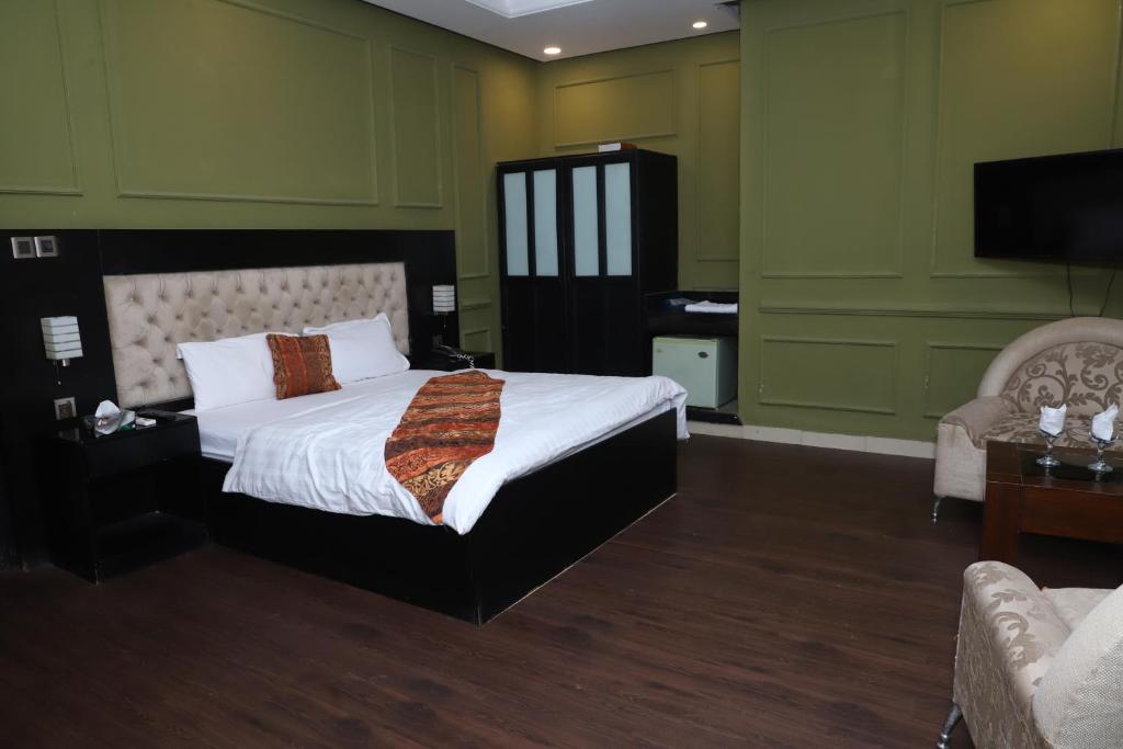 Sunshine Guest House, Rawalpindi - Latest 2024 Prices - Airpaz