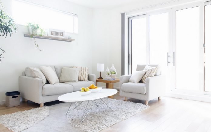 White Living Rooms Can Both Dazzle and Soothe The Senses
