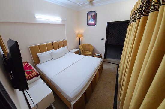 FRANK INN GUEST HOUSE ISLAMABAD - B&B Reviews & Photos - Tripadvisor