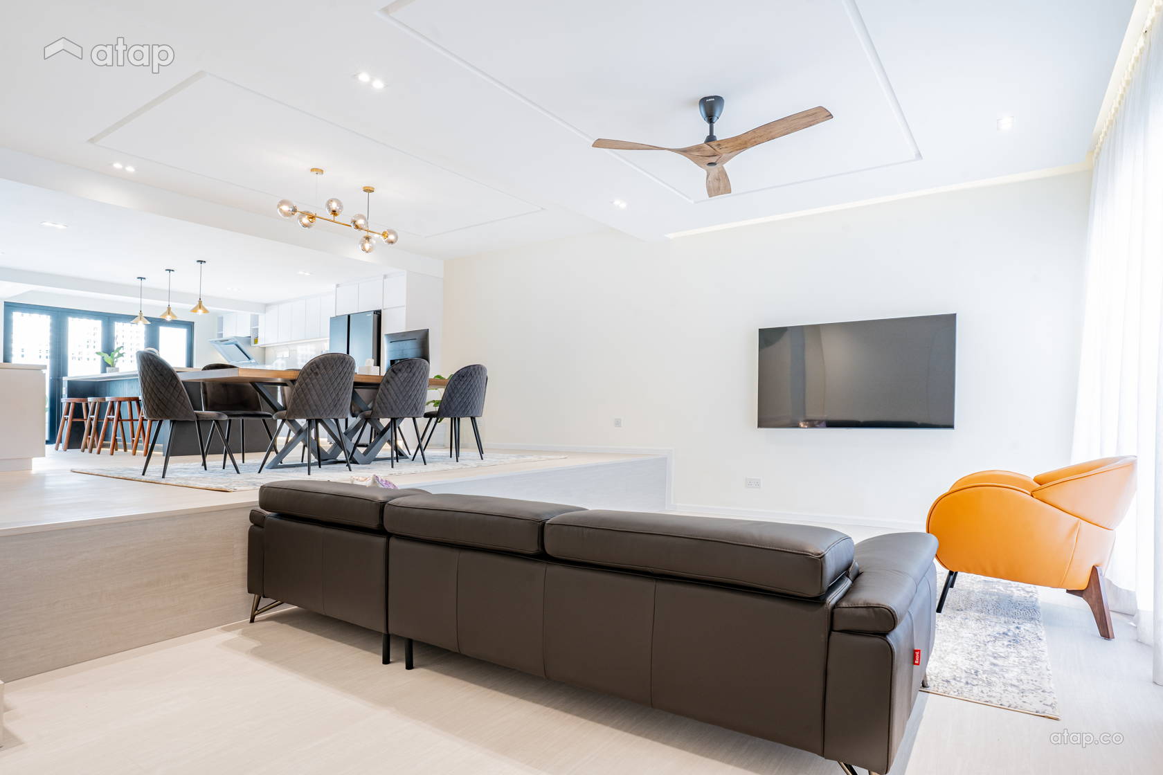 Modern Living Room terrace design ideas & photos Malaysia | Atap.co