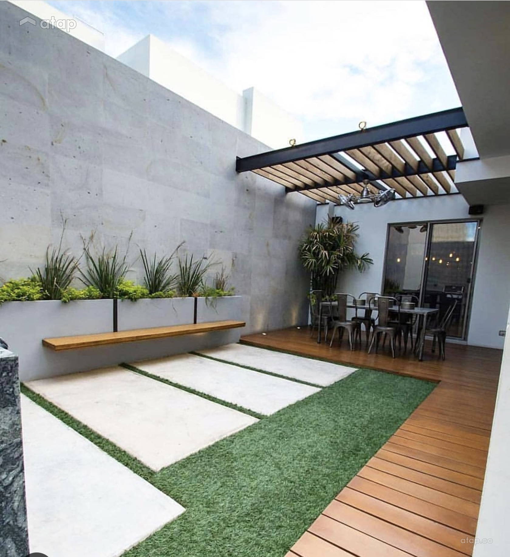 Classic Modern bungalow design ideas & photos Malaysia | Atap.co