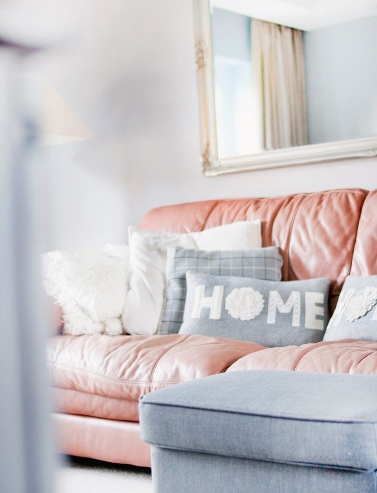Minimalist Living Tips- A Dozen Ways to Radically Transform Your Life