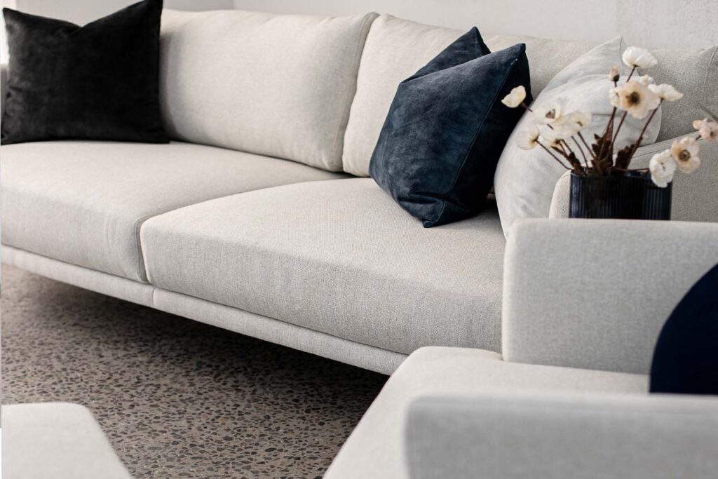 Yuk, Mengenal Jenis-Jenis Bahan Sofa dan Kelebihannya