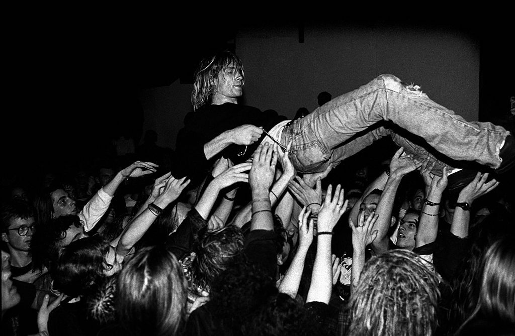 Grunge Revival: Embracing the Timeless Edge of a Subculture - Racionalismo