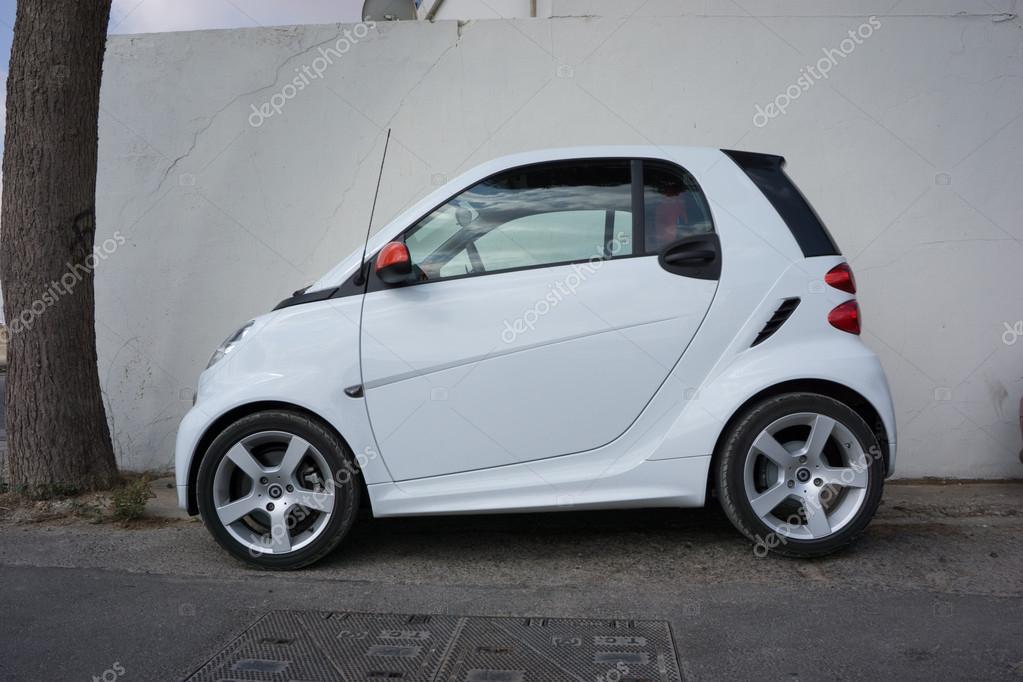 Smart Car – Stock Editorial Photo © ventanamedia #51707583
