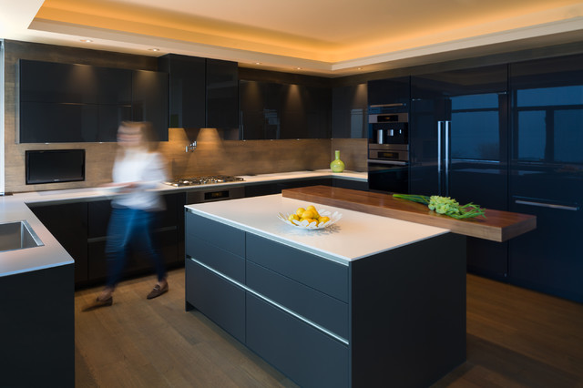 Warm Modern Kitchen - Modern - Kitchen - Seattle - by SieMatic Seattle ...