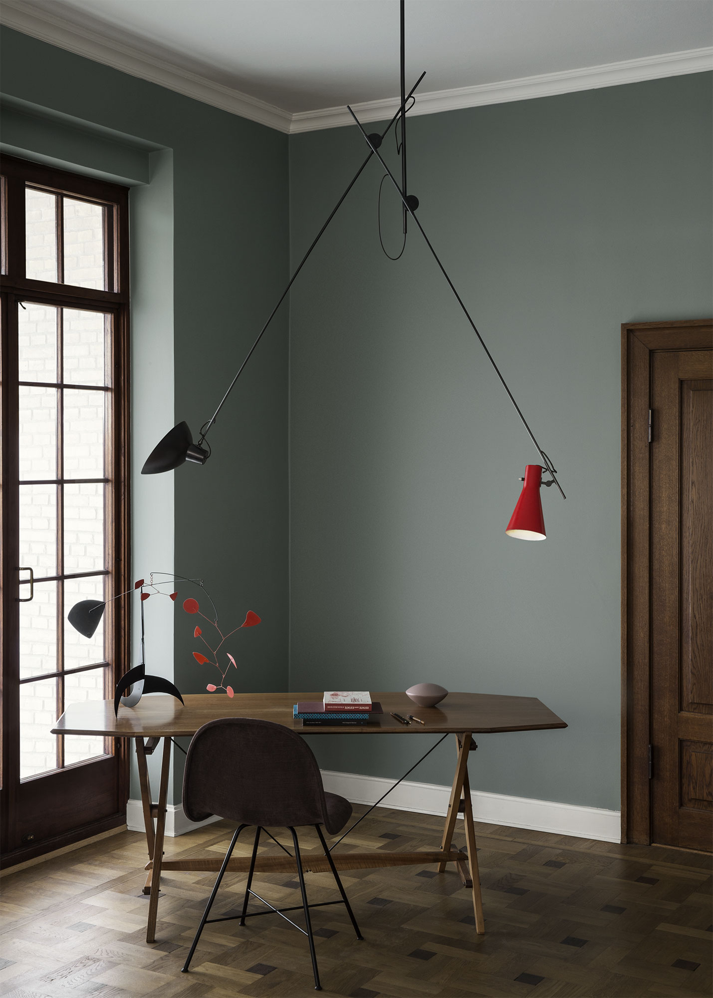 Sophisticated Dining Room in Earthy Tones | TrendBook Trend Forecasting