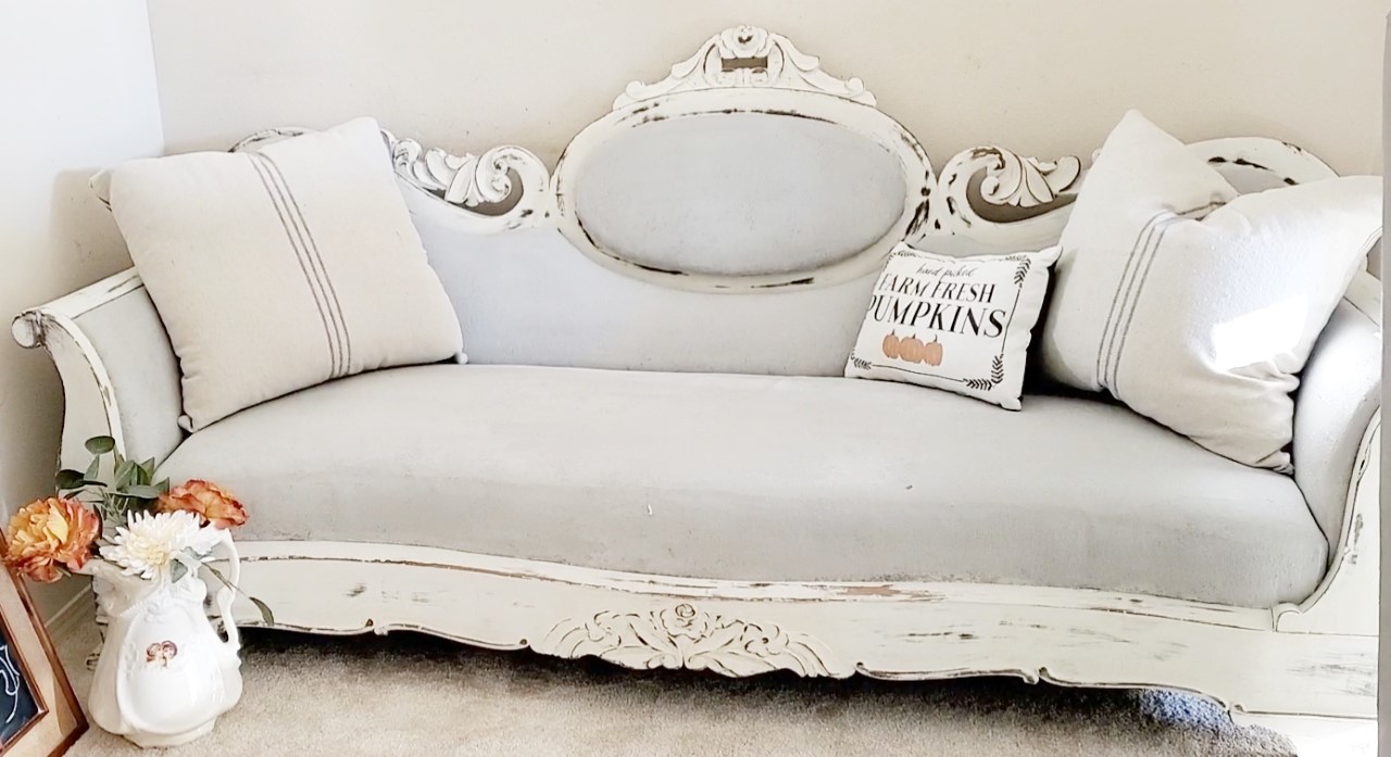 Antique Sofa | Baci Living Room