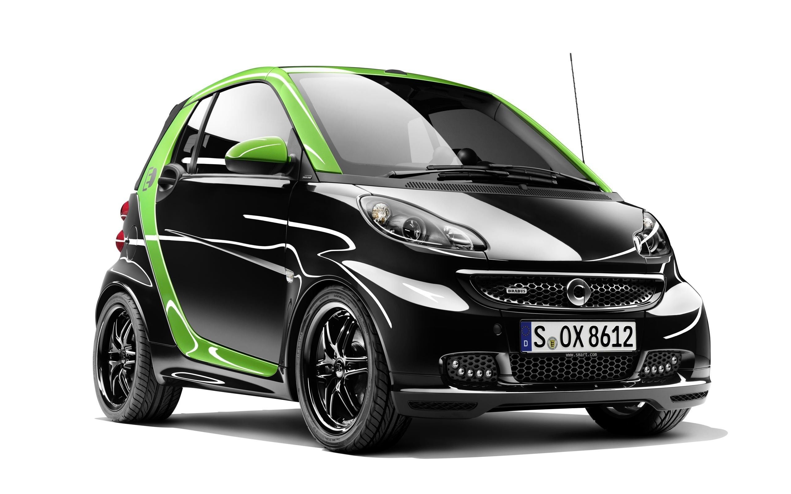 Smart Car Wallpapers - Wallpaper Cave