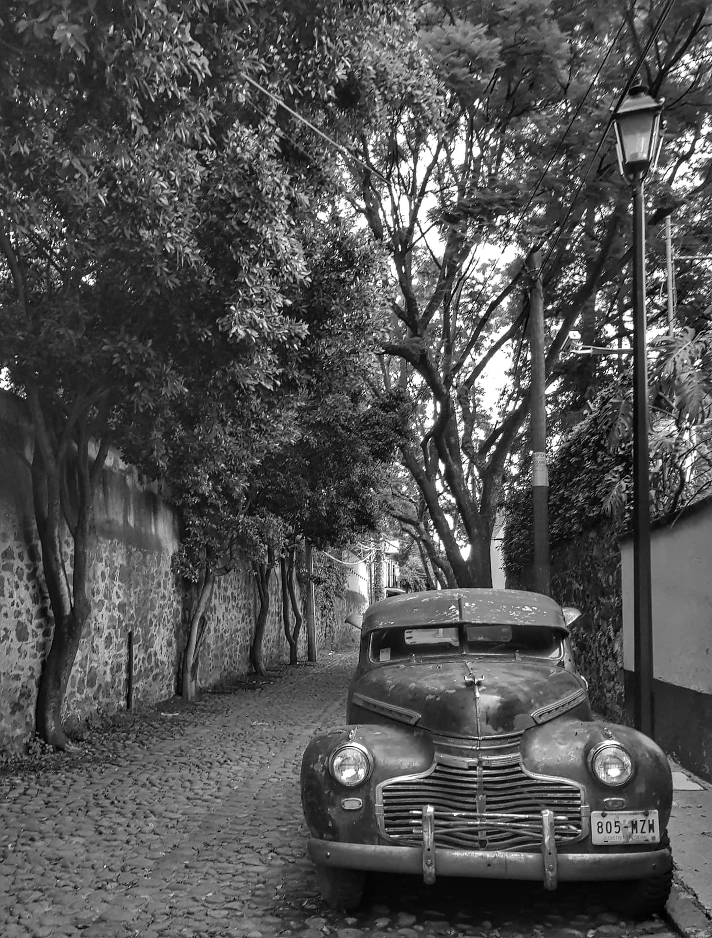 Vintage Black And White Wallpaper