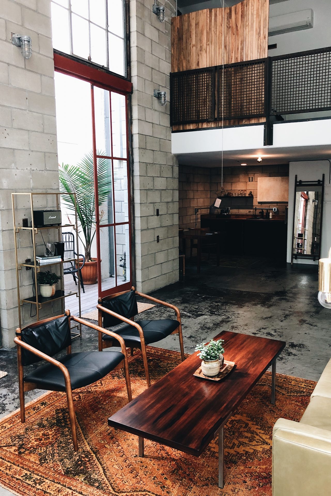 Does The Modern Industrial Style Look Luxurious? | Brittany