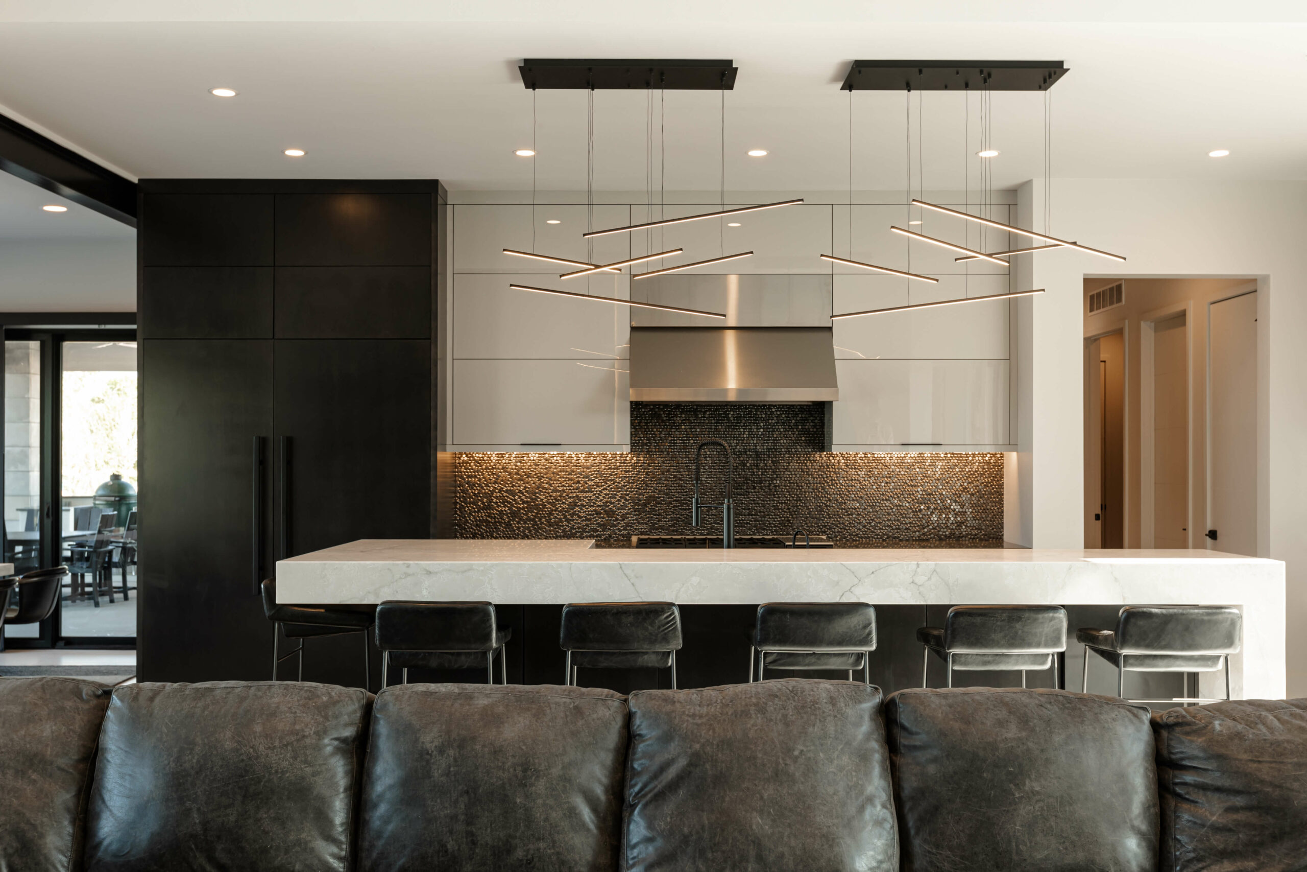 Sleek and Modern Kitchen – CKF