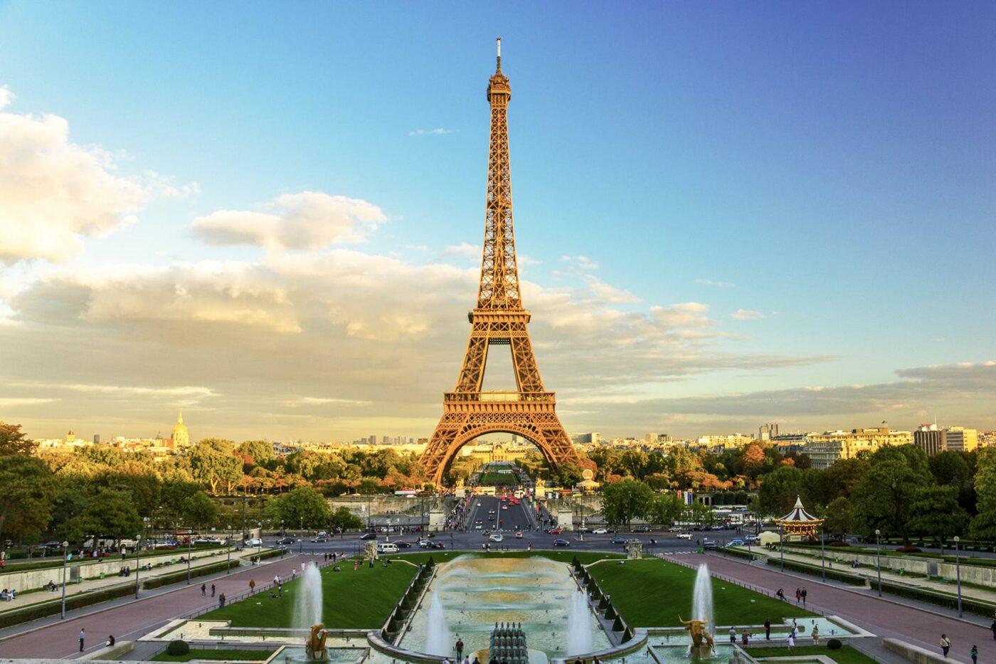Best Location/Destination Backdrops for Family Photos