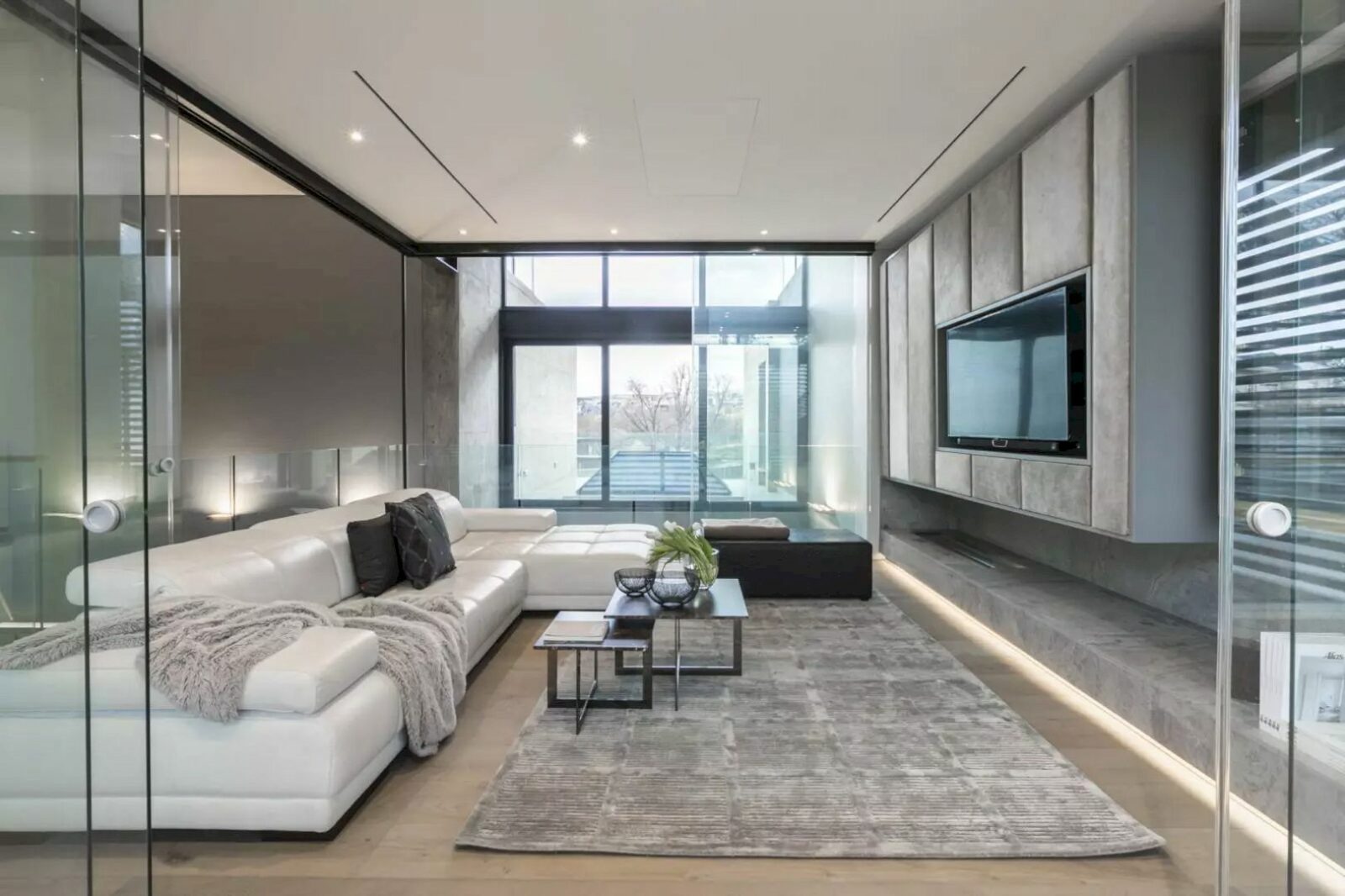 10 Living Room Design Ideas with Modern Sectional Sofa
