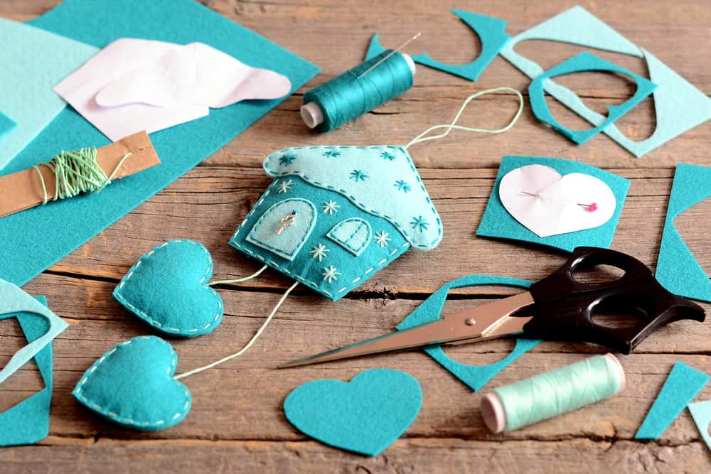 Decorate your Home with Trendy Handmade Home Décor Items - HomeLane Blog