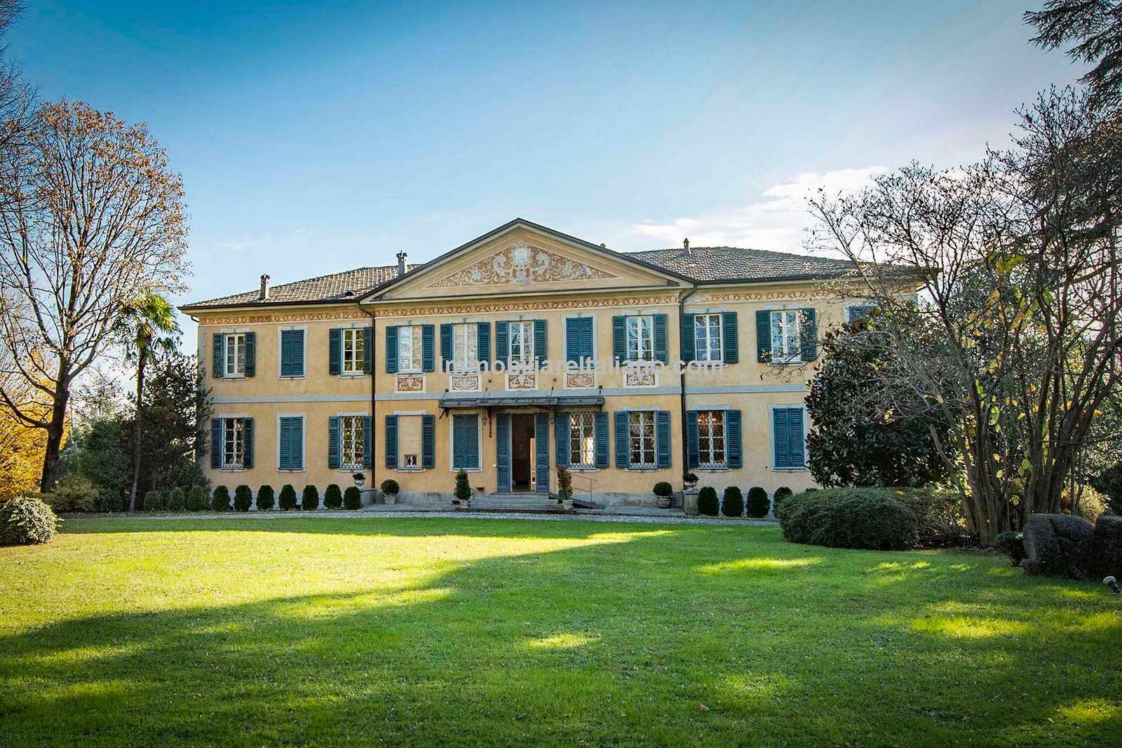 Luxury Mansion in Lombardy Immobiliare Italiano