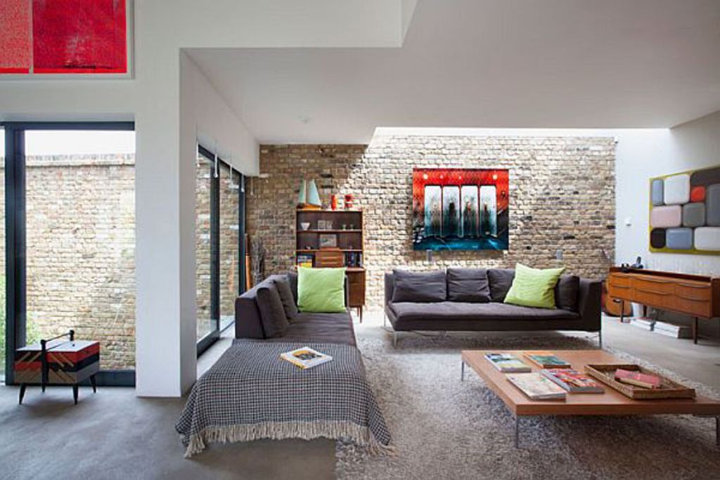20 Living Room with Skylight Ideas to Warm Up Your Winter